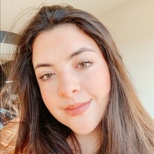 Meet your Posher, Charlotte